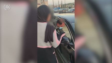  تخليص طفل تٌرك داخل مركبة بمدينة يافا